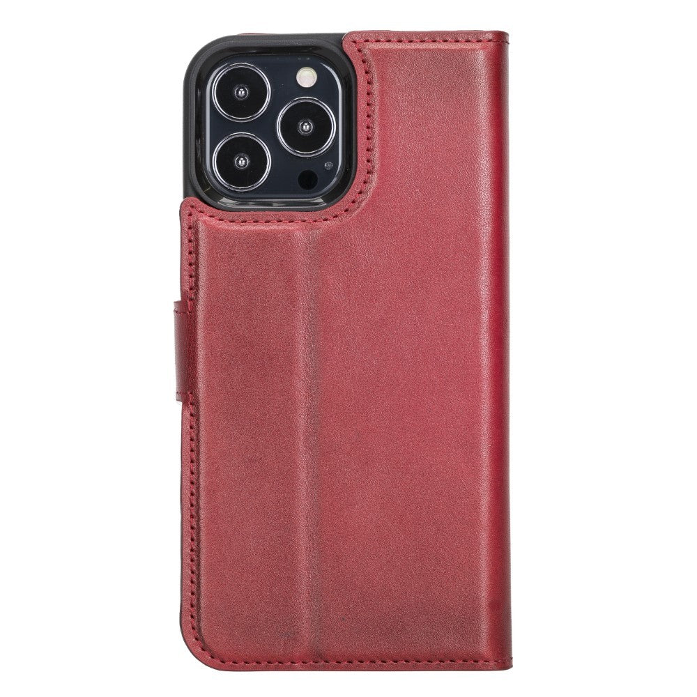 Bouletta Magnetische abnehmbare Handyhülle aus Leder mit RFID-Blocker für iPhone 13 Pro Max Rot