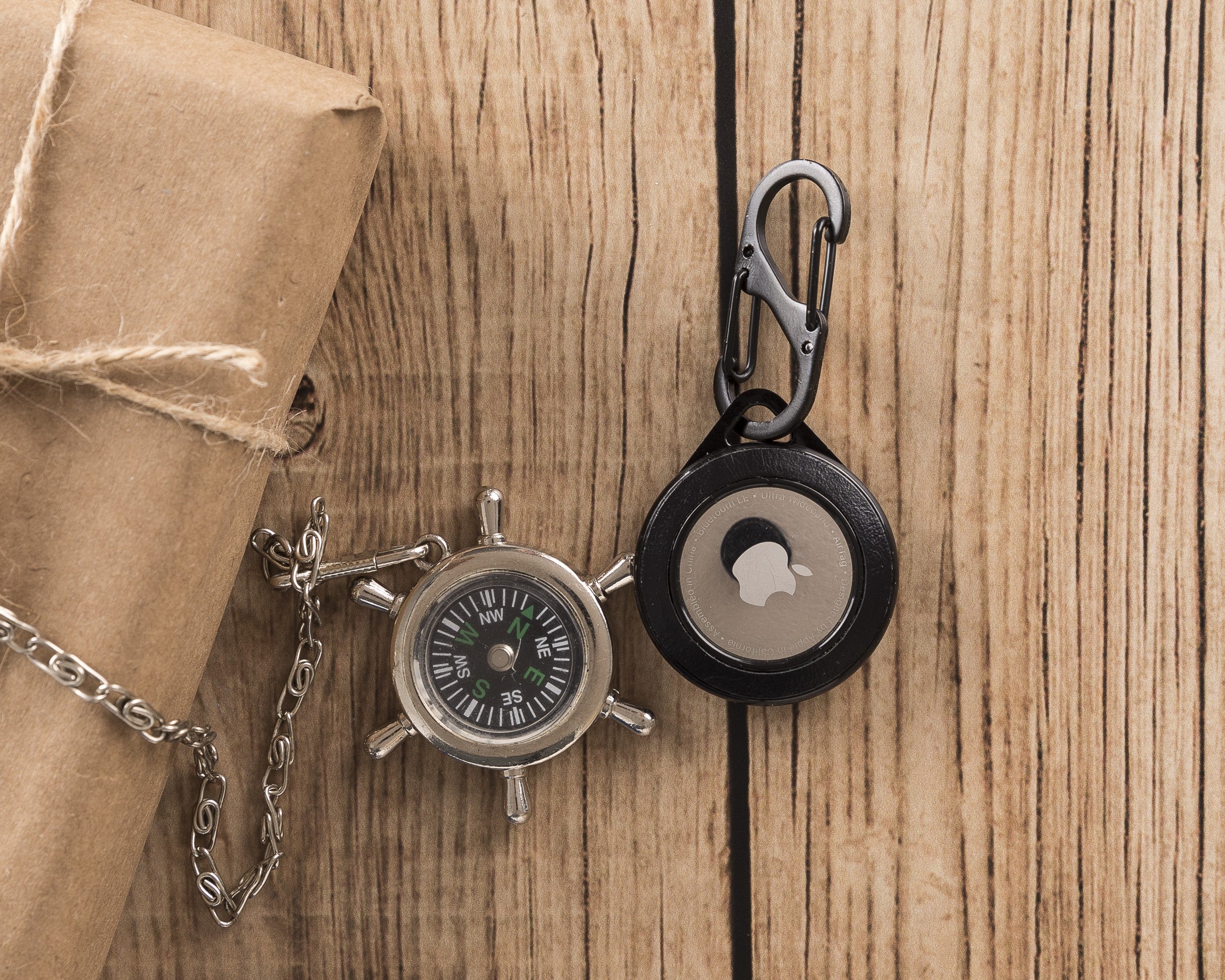 Pelit AirTag Lederhülle - Schwarz