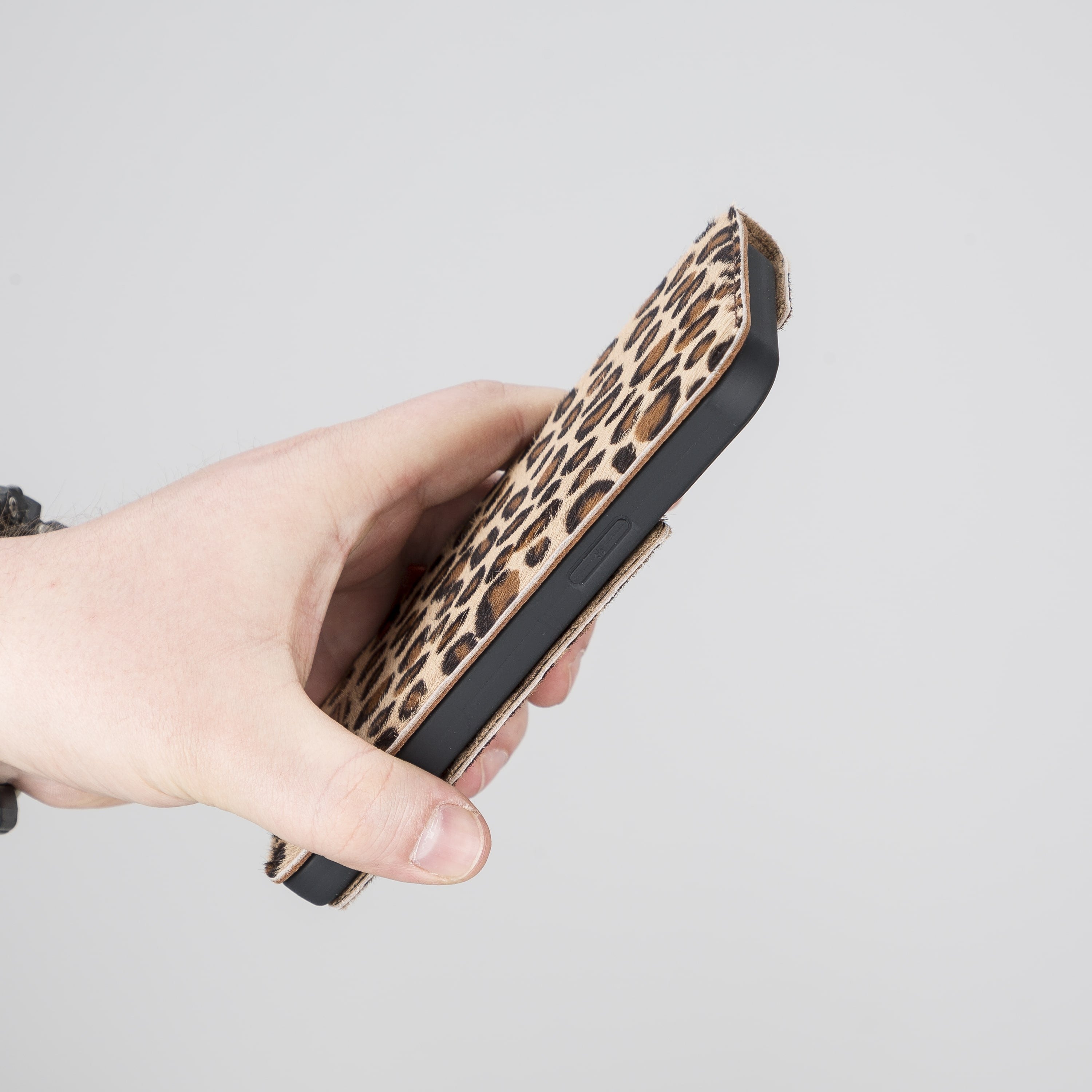 iPhone 13 Pro Bouletta Brooks Leder Slim Etui Leopard