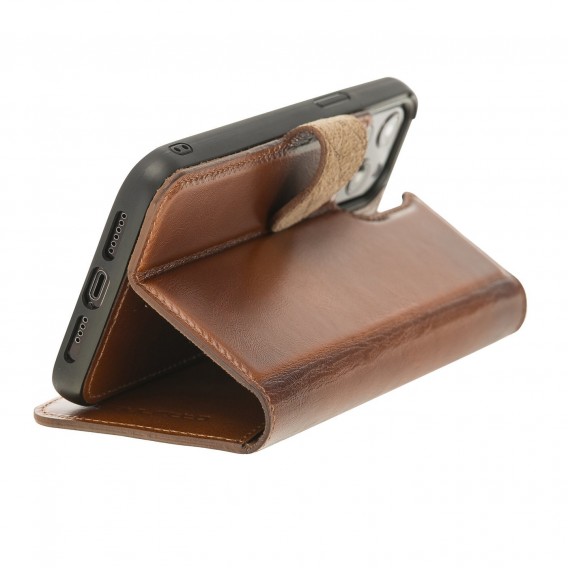 Bouletta Magnetische abnehmbare Handyhülle aus Leder mit RFID-Blocker für iPhone 12 Pro Rustic Tan With Effect