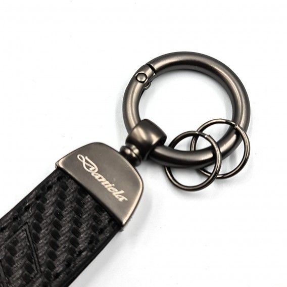 Audi RS Carbon Schlüsselanhänger mit Schwarz Leder (Auf Anfrage Gravur)
