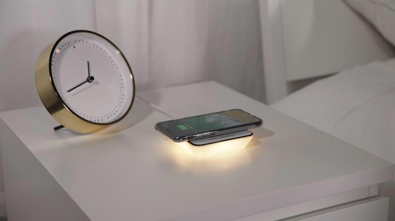Nachtlicht LED Wireless Charger schwarz