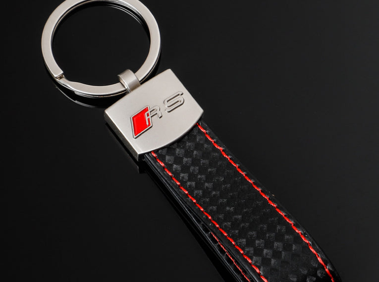 Audi RS Carbon Schlüsselanhänger Leder Schwarz (Auf Wunsch mit Gravur)