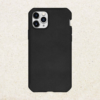 Itskins ﻿Feronia Bio Back Cover für das iPhone 11 Pro  Schwarz