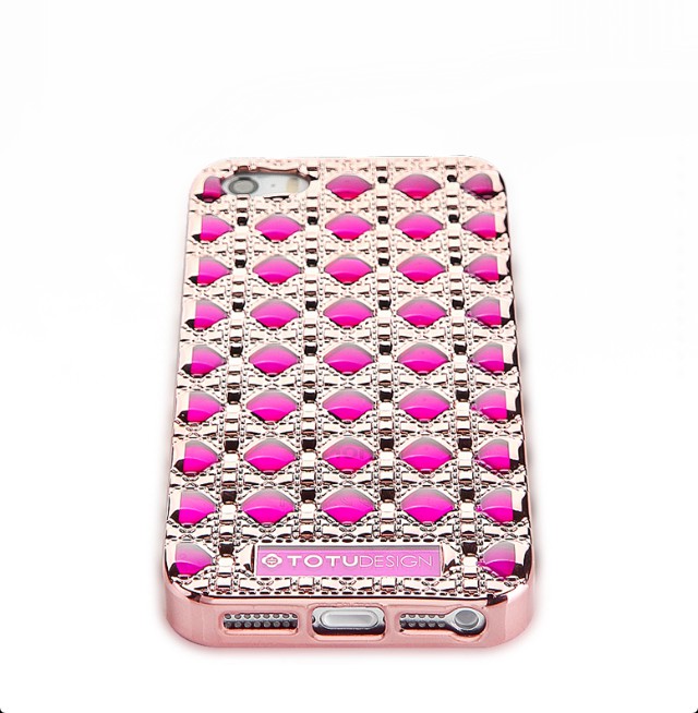 Edle 3D Hülle für das iPhone SE Pink