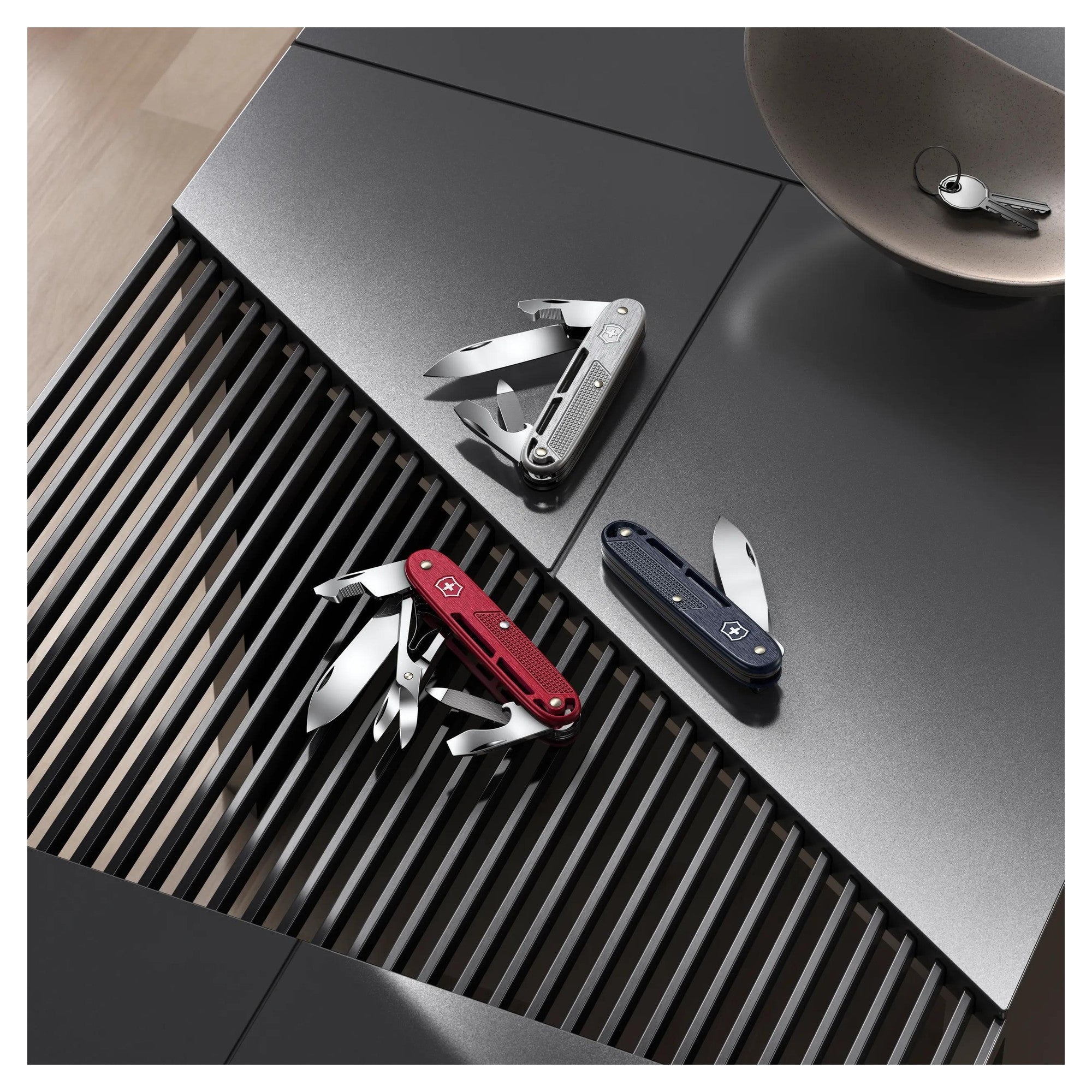 Victorinox Synergy X Alox mit Gravur