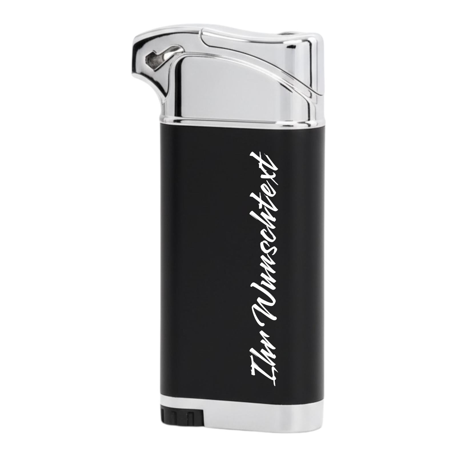 Atomic Pfeifenfeuerzeug Schwarz Softflamme mit Gravur und funktionalem Design.