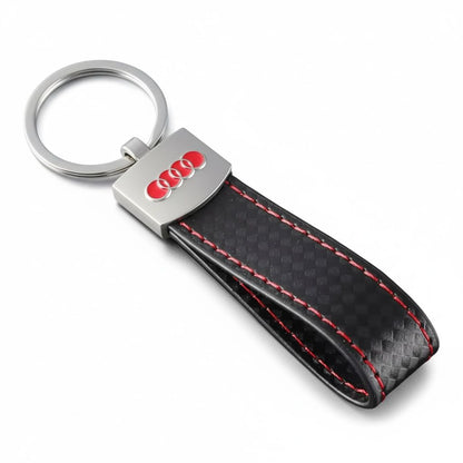 Audi Carbon Optik Schlüsselanhänger Leder Schwarz (Auf Wunsch mit Gravur)